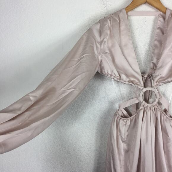 NWT HelloMolly Fashion Girlie Satin Cut Out Maxi Dress Champagne Size 2 Cocktail - Picture 10 of 13